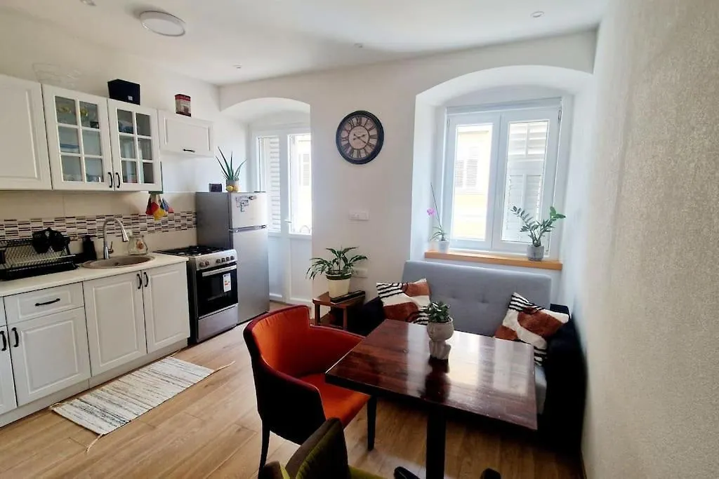 Bombon Appartment Rijeka